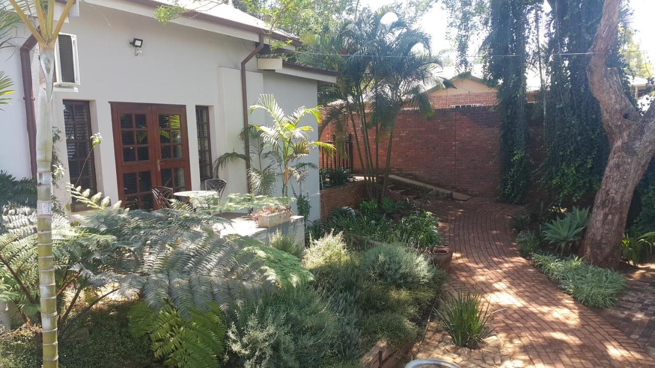 93 On Celliers Guesthouse Louis Trichardt Exterior photo